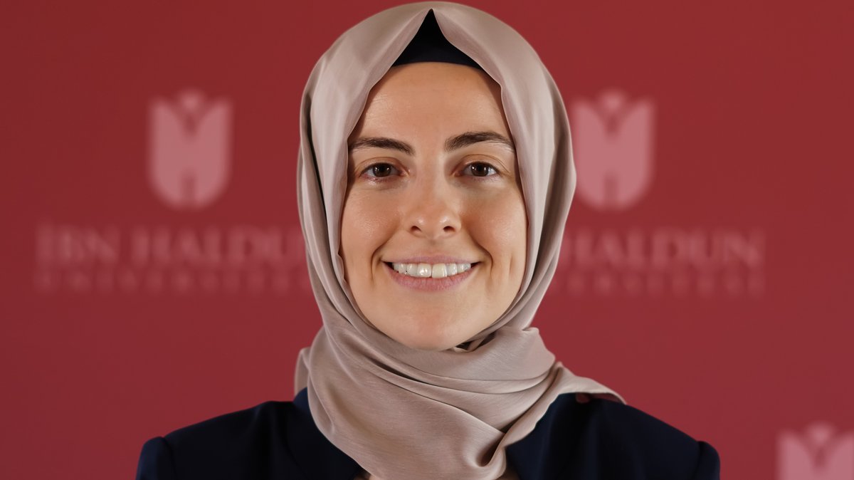Doktor Öğretim Üyesi FATMA HALİDE KIVRAK