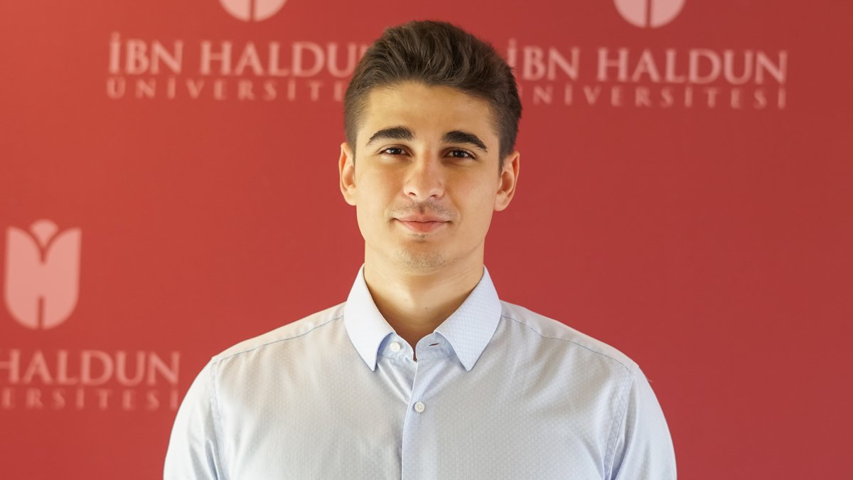 Araştırma Görevlisi HÜSEYİN YAĞIZHAN KOL
